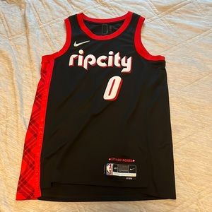 Portland trailblazers city edition jersey (Lillard)